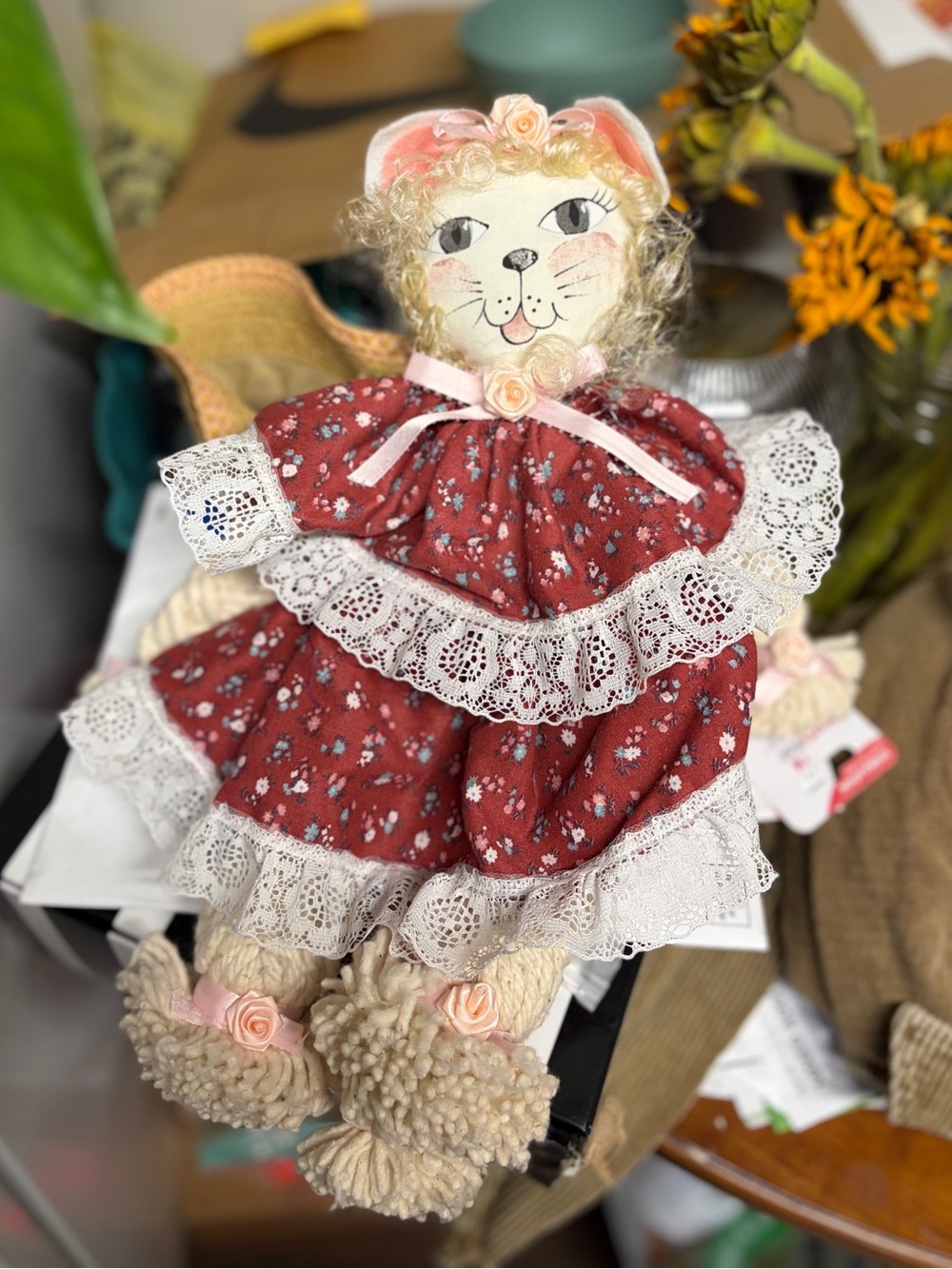Vintage Folk Art Mop Doll Cat - Handmade 1990s Country Primitive - Cottagecore